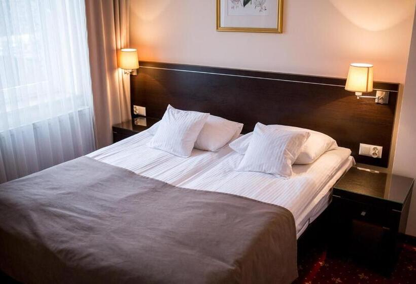 Номер Deluxe, Restauracja Hotel Vip