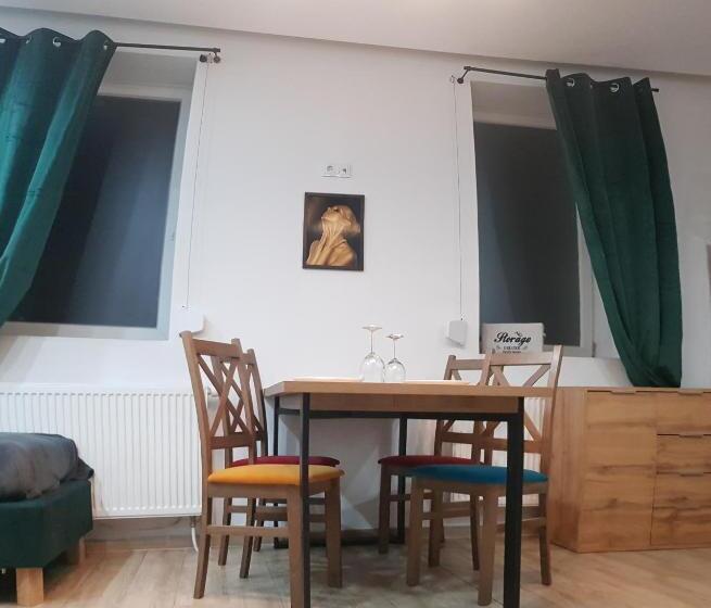 سوییت اجرایی, Apartamenty Premium Pretty Woman Self Check In 24h   Bytom Chorzów Katowice