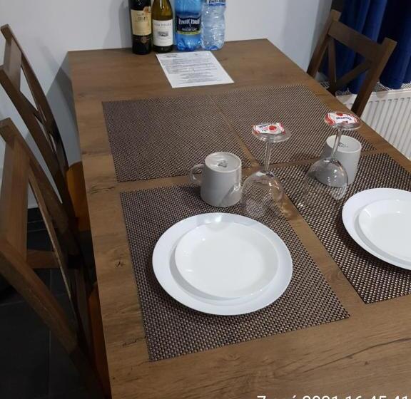 سوئیت با تخت بزرگ, Apartamenty Premium Pretty Woman Self Check In 24h   Bytom Chorzów Katowice