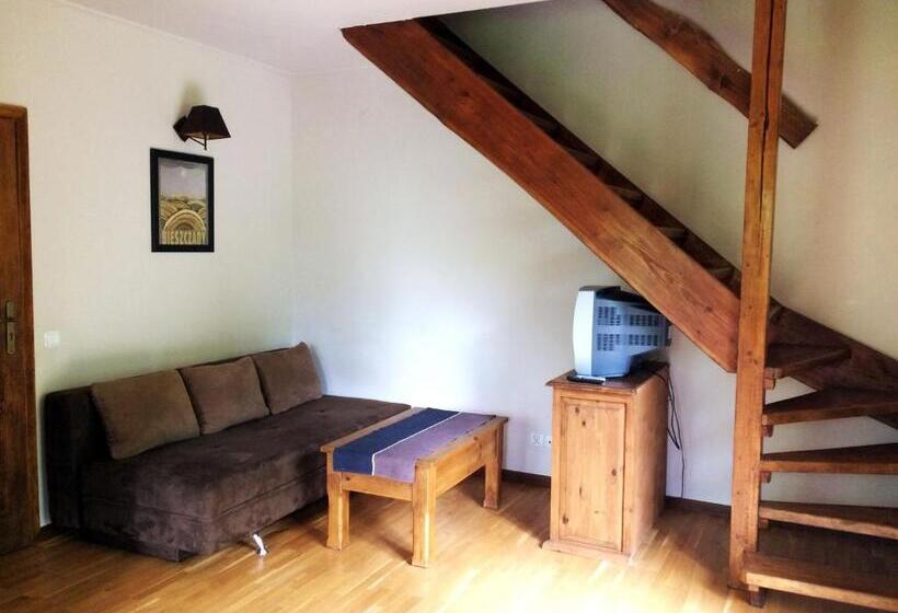 Suite with Terrace, Modryna   Modrzewiowy Dom
