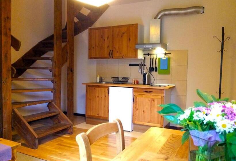 Suite with Terrace, Modryna   Modrzewiowy Dom