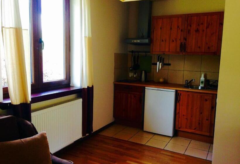 Suite with Terrace, Modryna   Modrzewiowy Dom