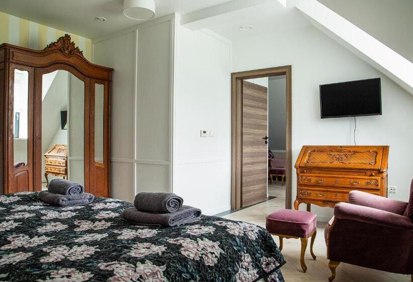Люкс 2 Спальни, Czarna Dama Apartamenty