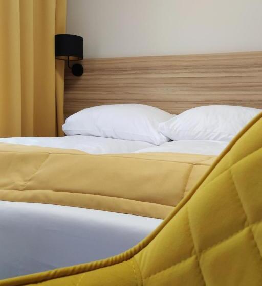 Номер Стандарт с Балконом, Aparthotel Jurowiecka 60