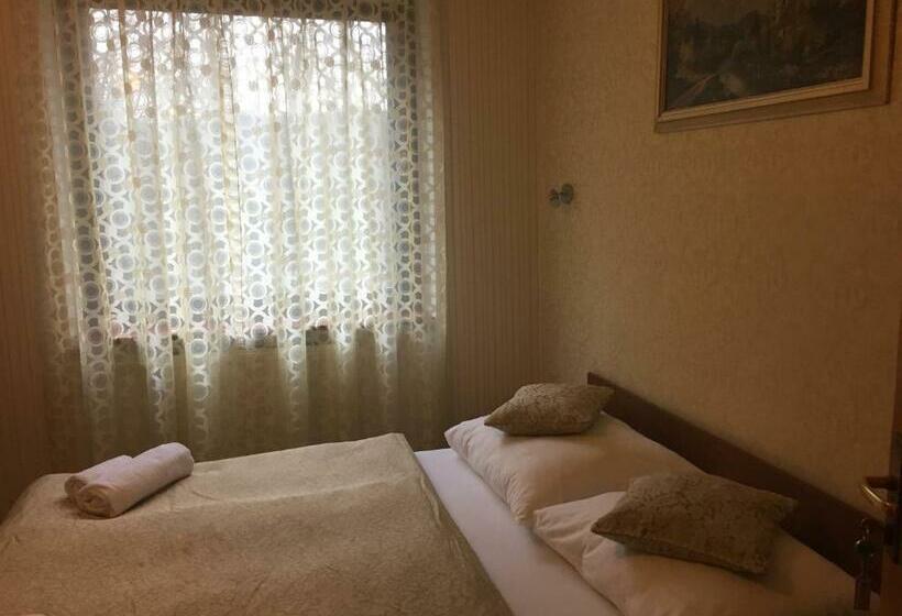 اتاق استاندارد, Villa Almira