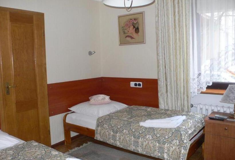 اتاق استاندارد, Villa Almira