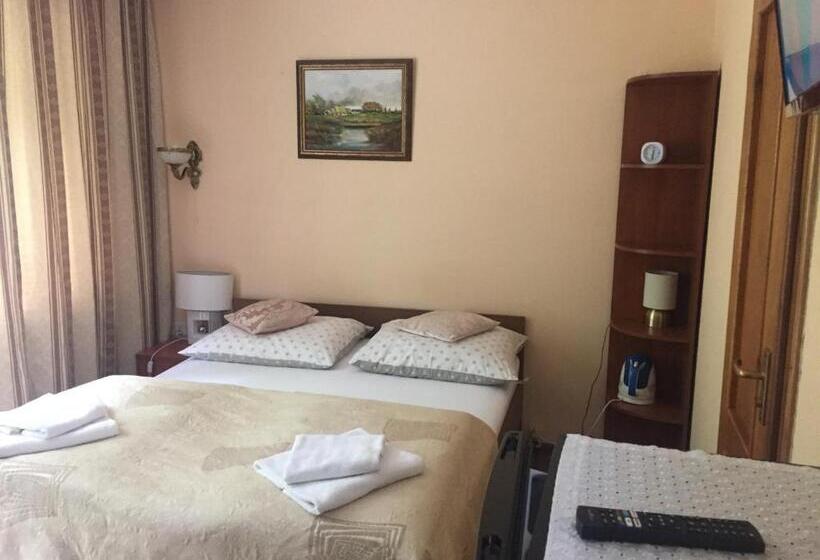 اتاق استاندارد با تخت بزرگ, Villa Almira