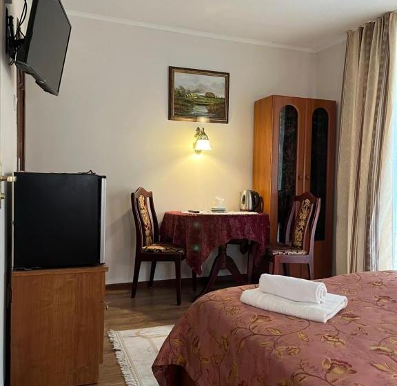 اتاق استاندارد با تخت بزرگ, Villa Almira