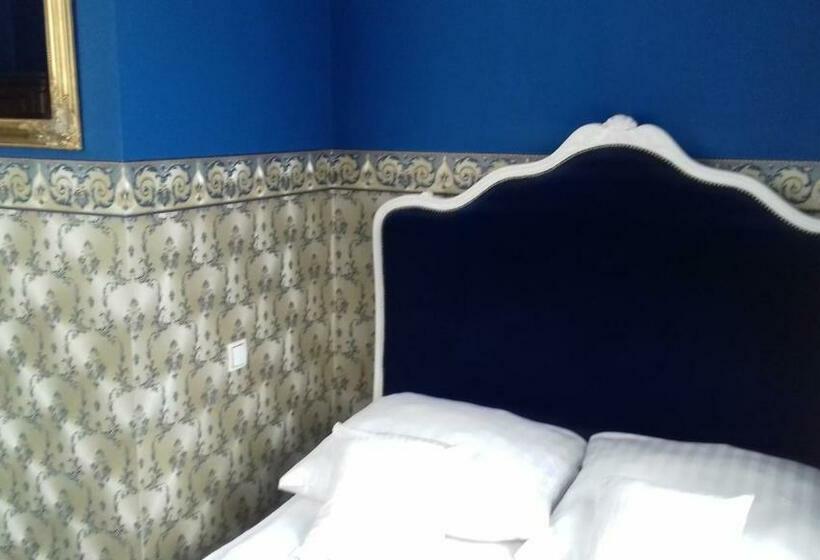 Quarto Basic, Willa Kraj