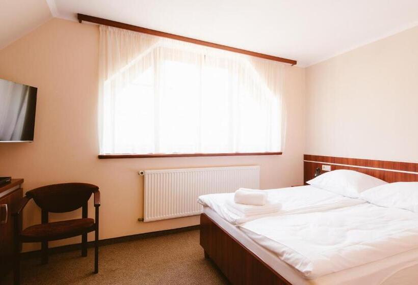 Quarto Estandar, Orange Pokoje