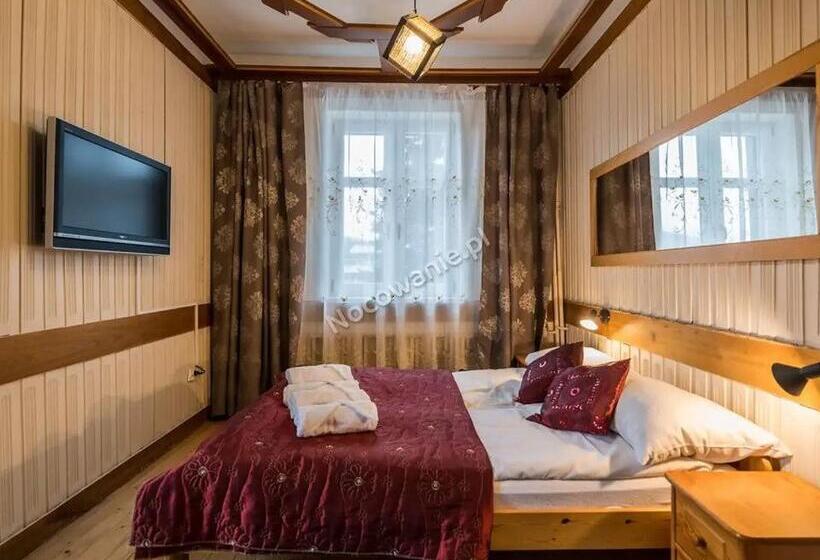 Family Suite, Willa Halinówka