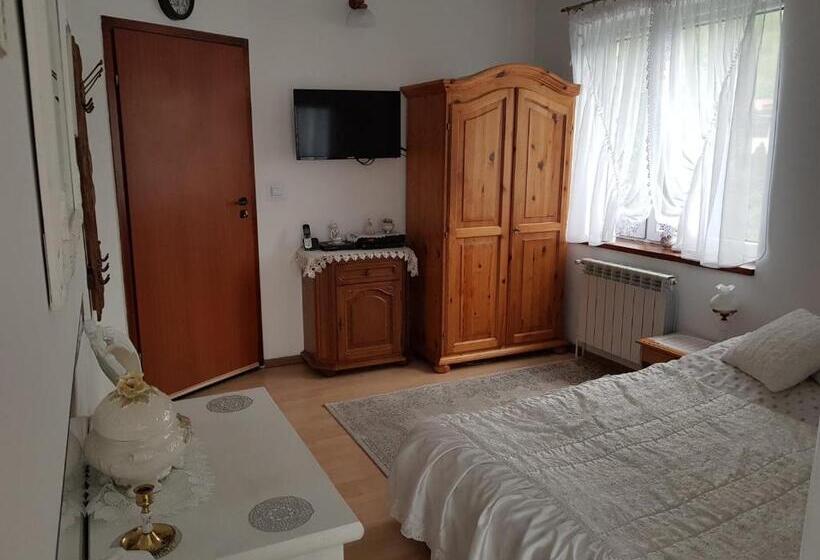 Стандартный Номер Кровать Кинг, Zajazd Ponikiew   Noclegi Wadowice