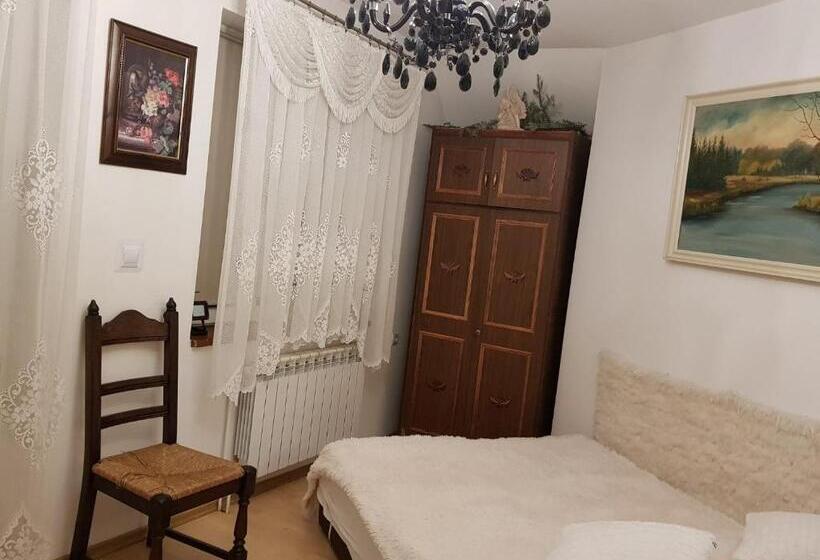 Семейный Номер Вид на Горы, Zajazd Ponikiew   Noclegi Wadowice