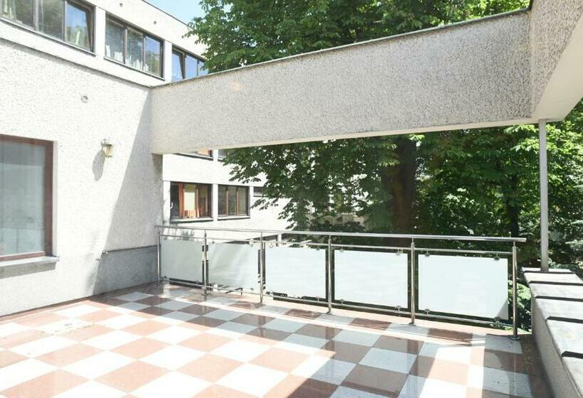 اتاق لوکس یک تخته, Dobre Miejsce Dom Rekolekcyjny