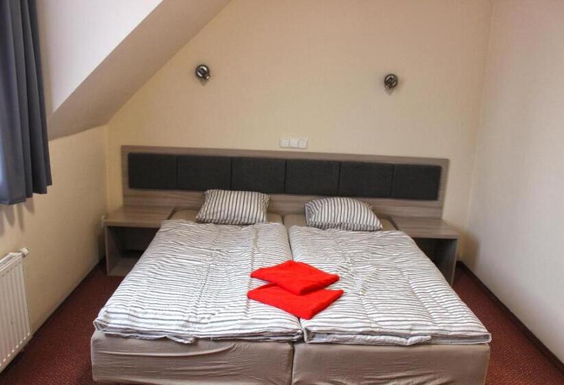 Четырехместный Номер Стандарт, Dask Resort