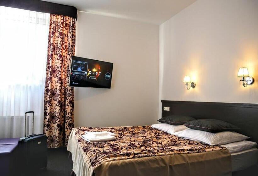 اتاق سوپریور, Hostel Evotel