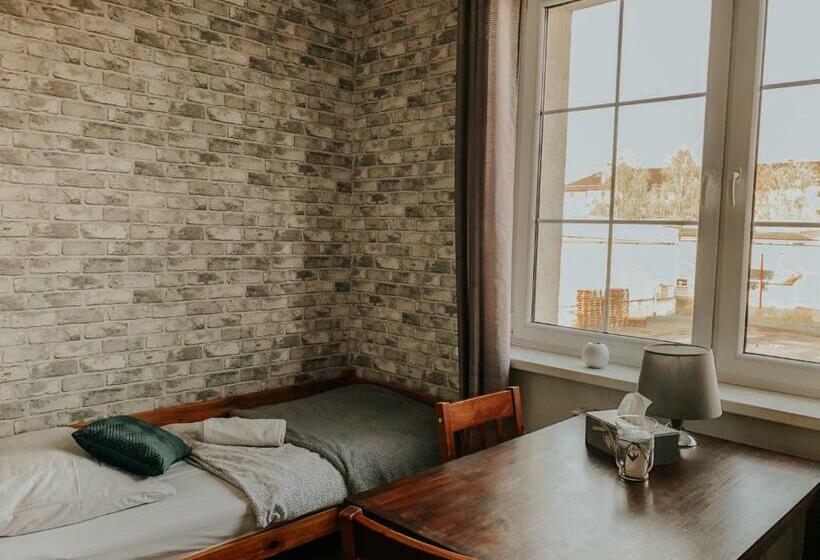 Номер Стандарт Трехместный, Hostel Przed świtem