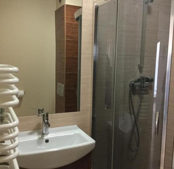Апартаменты 2 Спальни, Hostel Przed świtem