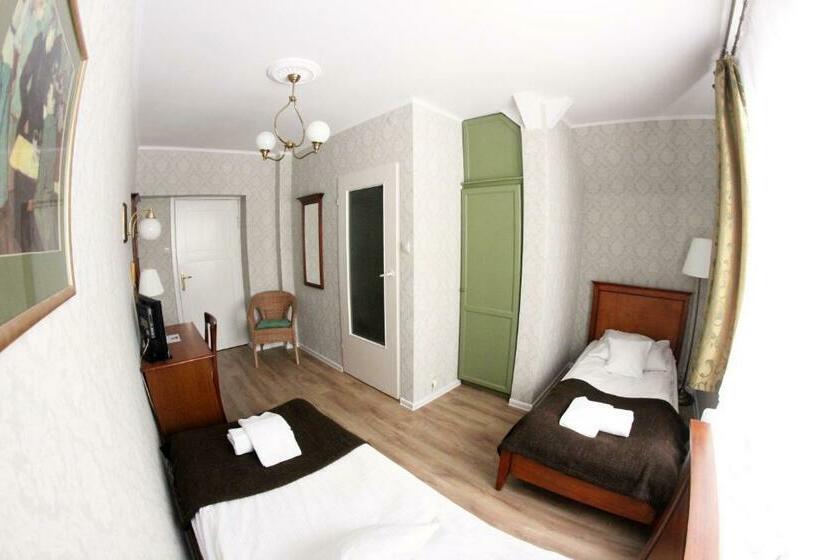 Quarto Estandar, Pensjonat Irena