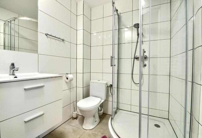اتاق استاندارد سه نفره, Ośrodek Wczasowy Kłos