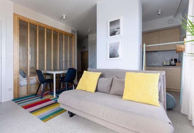 استودیوی استاندارد با چشم‌انداز دریا, Apartamenty Your Seaside