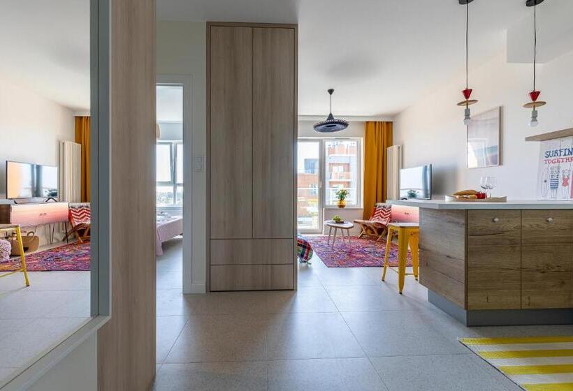 سوییت با چشم‌انداز دریا, Apartamenty Your Seaside