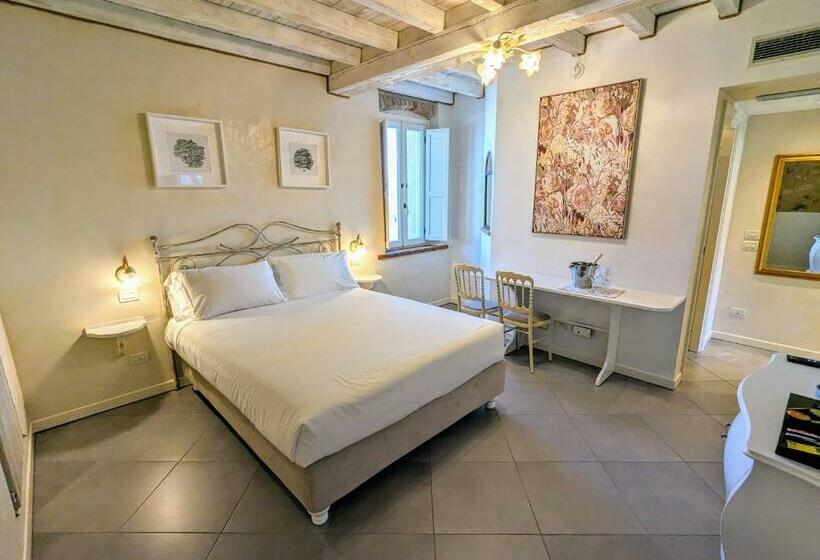 ファミリールーム, Casal Del Pigno