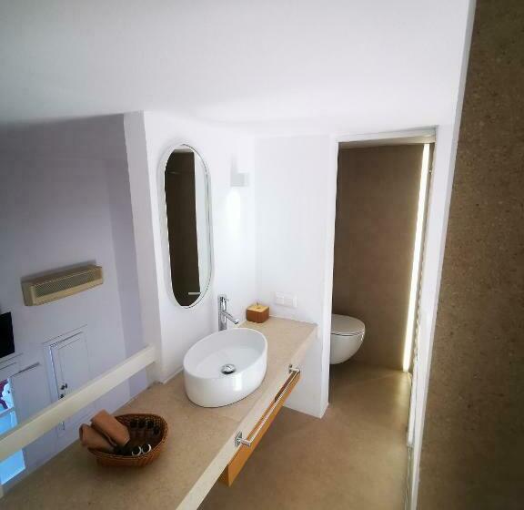 带按摩浴盆的套房, Muses Cycladic Suites
