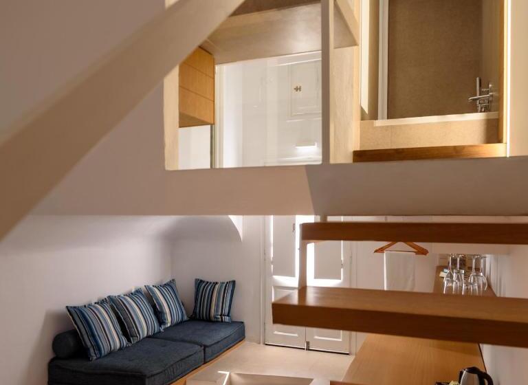 带按摩浴盆的套房, Muses Cycladic Suites