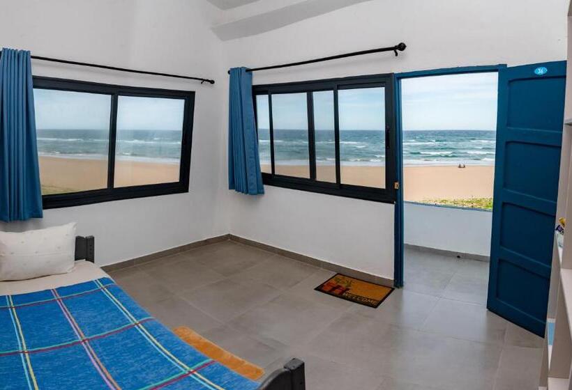 اتاق استاندارد چهار تخته با چشم‌انداز دریا, Ponta Mar Resort