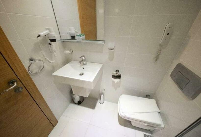Quarto Estandar Individual, Beso Beach