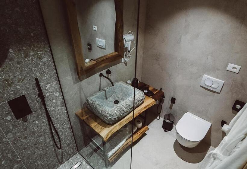 자쿠지 스위트, Le Fouquet Boutique