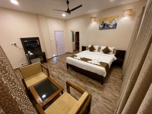 스탠다드 발코니 룸, Jaldapara Forest Tourist Lodge Jftl