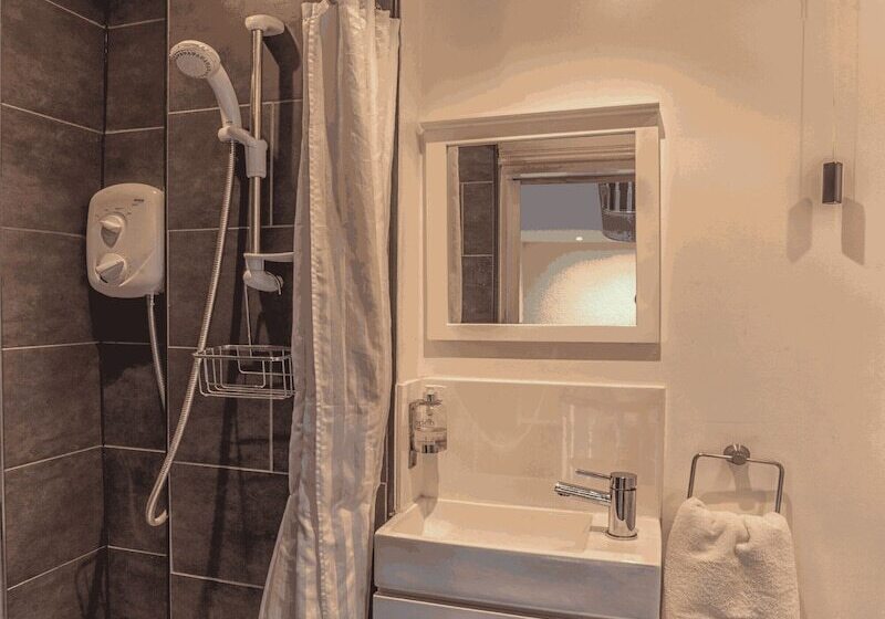 غرفة أساسية حمام مشترك, Miricia Guest House