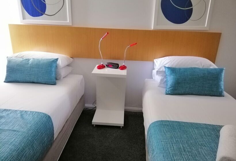 Апартаменты 3 Спальни Вид на Море, Catalina Resort