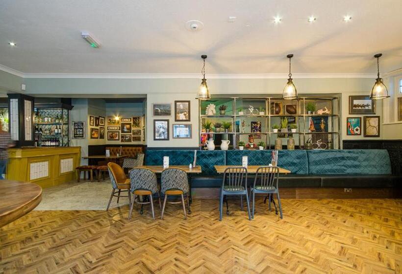 Номер Стандарт, Fox Inn