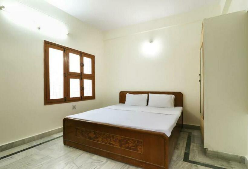 Номер Deluxe, Goroomgo Bhameshwari Haridwar Near Vaishno Devi Temple