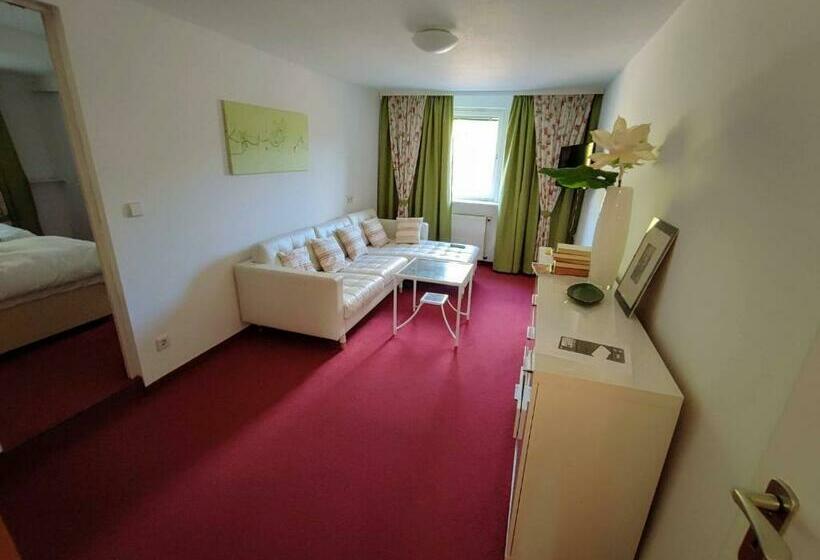 스탠다드 룸, Room In Guest Room  Pension Forelle  Double Room No01