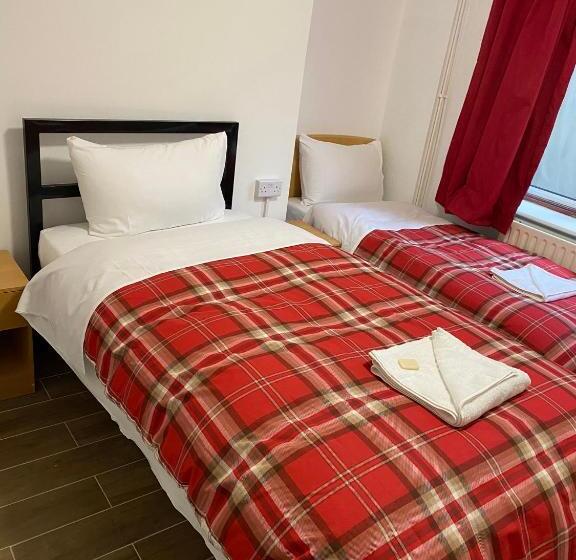 Quarto Economy, 27 Argyle Square