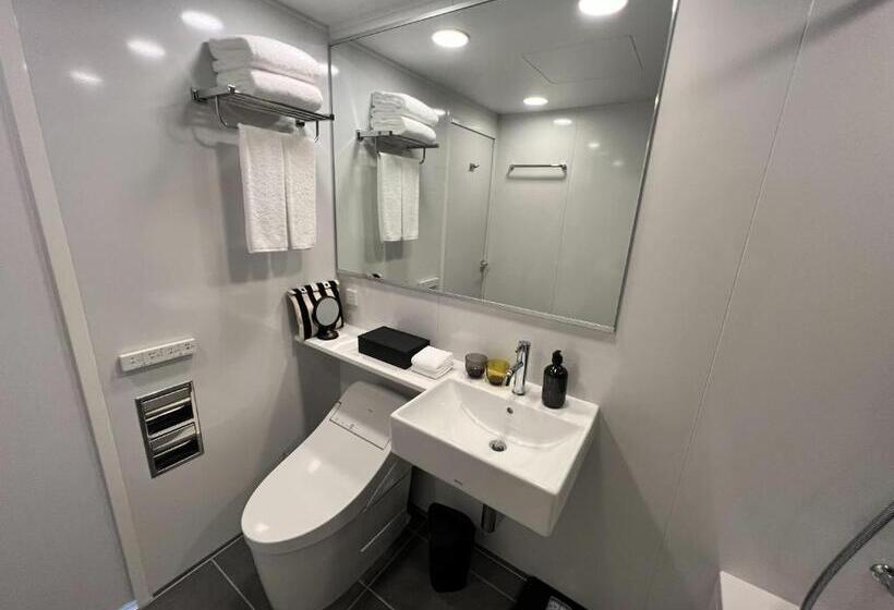 Апартаменты 2 Спальни, Citadines Harbour Front Yokohama