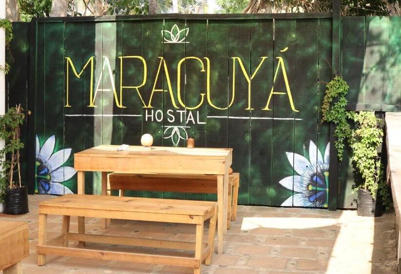 تختخواب در اتاق مشترک, Maracuyá Hostal Zipolite   Coworking Space