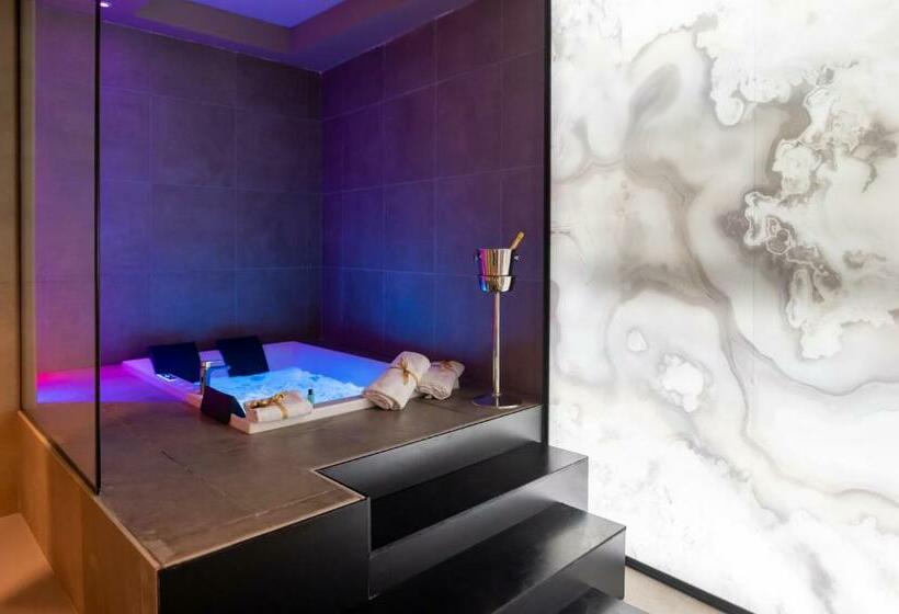اتاق استاندارد با تخت بزرگ, Gold Suite&spa