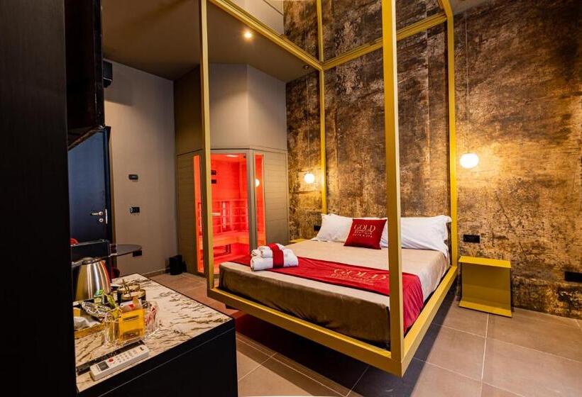اتاق لوکس با تخت بزرگ, Gold Suite&spa