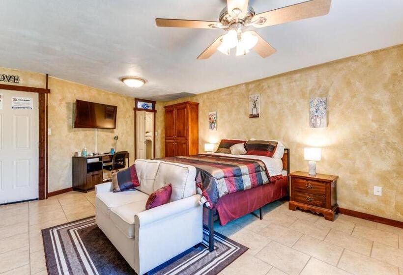 חדר סטודיו סטנדרד, Hide Away Guest House