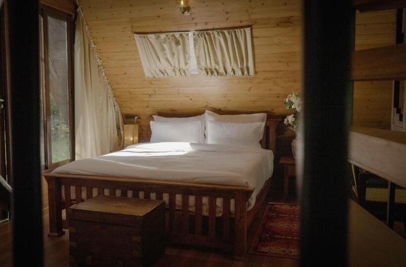 一居室高级别墅, La Selva Resort, Pench National Park