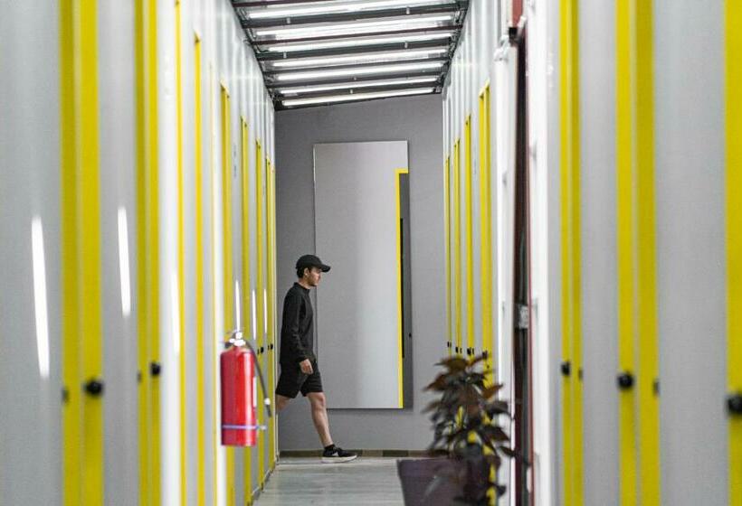 اتاق استاندارد یک تخته با سرویس بهداشتی مشترک, Check Inn Hostal Aeropuerto Gdl