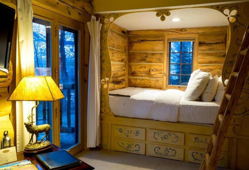 Семейный Номер, Bentwood Inn