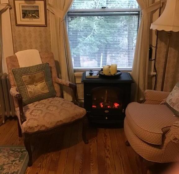 스탠다드 룸 가든 전망, Brookview Manor Inn