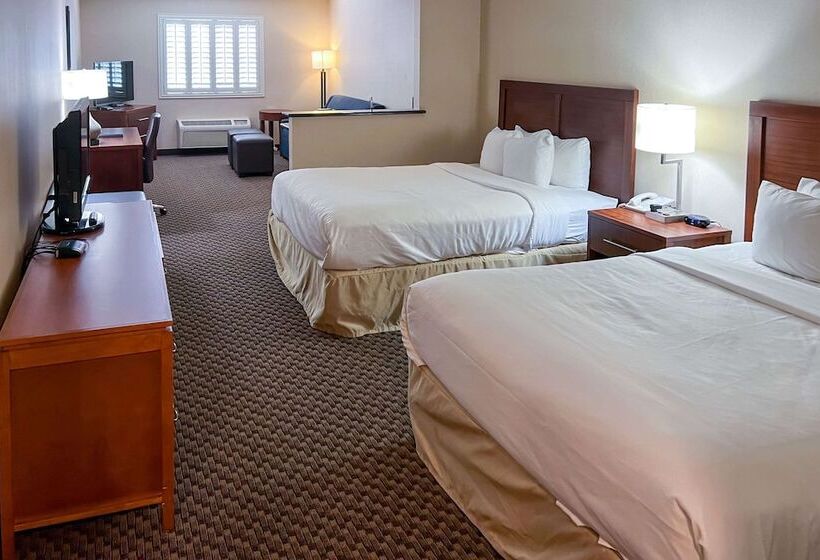 Люкс, Comfort Inn & Suites Thatcher   Safford