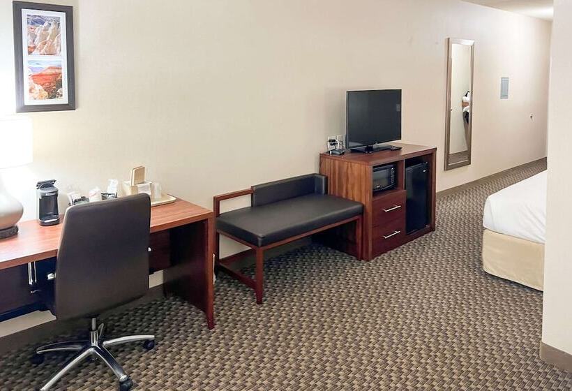 Люкс, Comfort Inn & Suites Thatcher   Safford